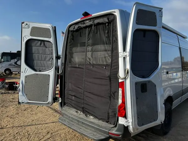 MERCEDES-BENZ SPRINTER BUG SCREEN - REAR DOOR - Image 10